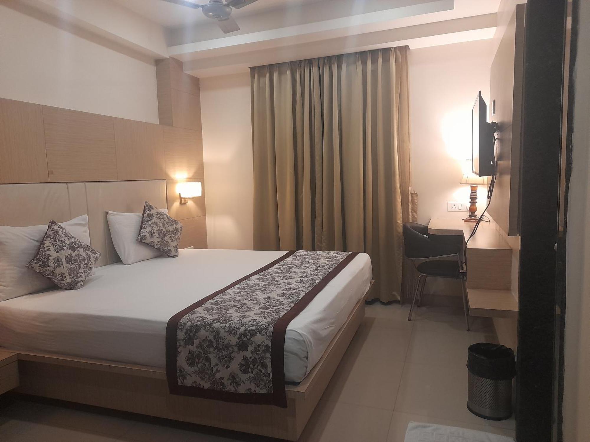 Variety Inn Patna  Exteriér fotografie